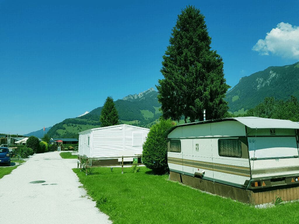 Caravanes & camping-cars